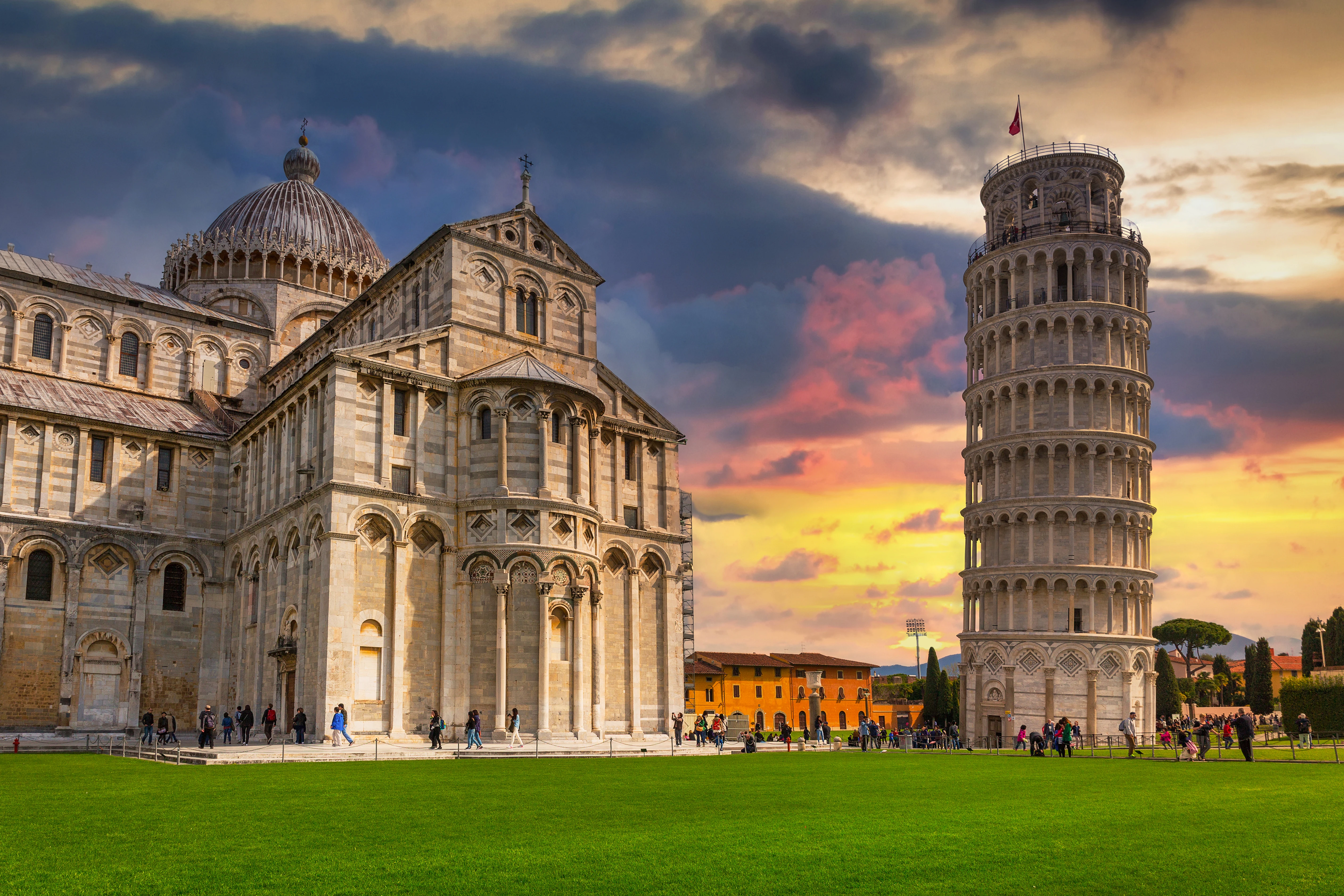The famous leaning tower of Pisa in the stunning sunset